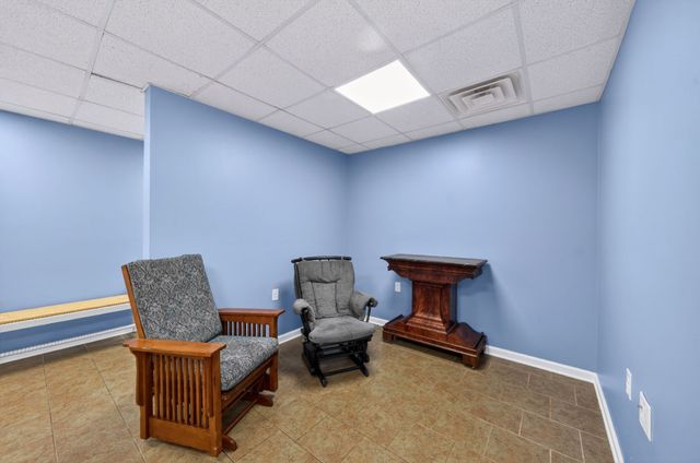 4005 Summit Dr, Greenbrier, TN 37073