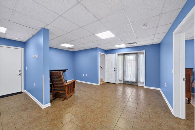 4005 Summit Dr, Greenbrier, TN 37073