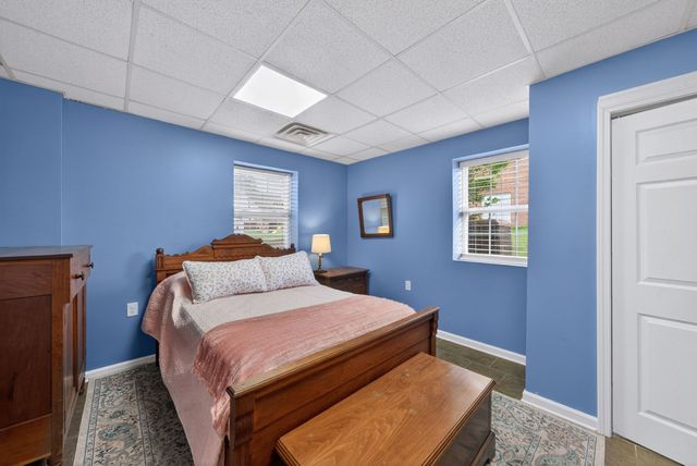 4005 Summit Dr, Greenbrier, TN 37073
