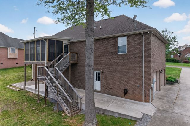 4005 Summit Dr, Greenbrier, TN 37073