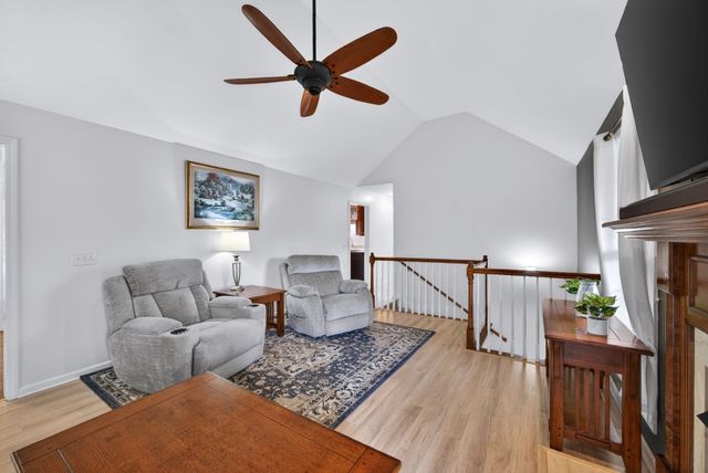 4005 Summit Dr, Greenbrier, TN 37073