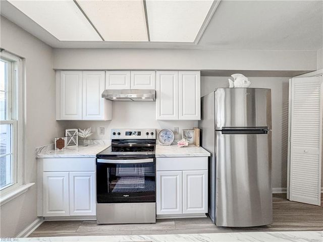 3659 Essex Pond QUAY, Virginia Beach, VA 23462