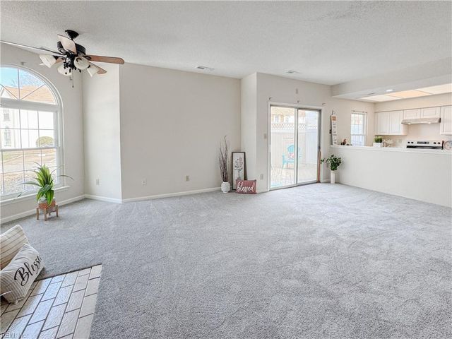 3659 Essex Pond QUAY, Virginia Beach, VA 23462