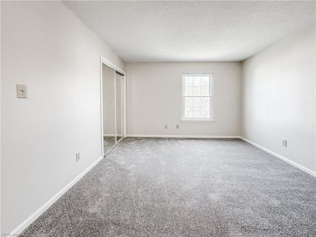 3659 Essex Pond QUAY, Virginia Beach, VA 23462