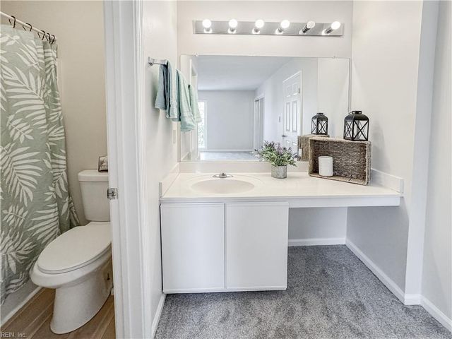 3659 Essex Pond QUAY, Virginia Beach, VA 23462