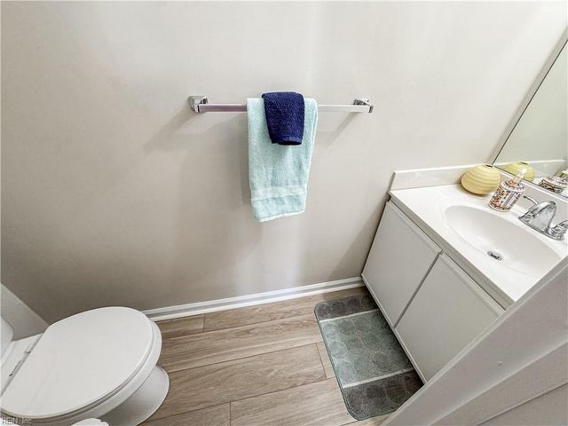 3659 Essex Pond QUAY, Virginia Beach, VA 23462