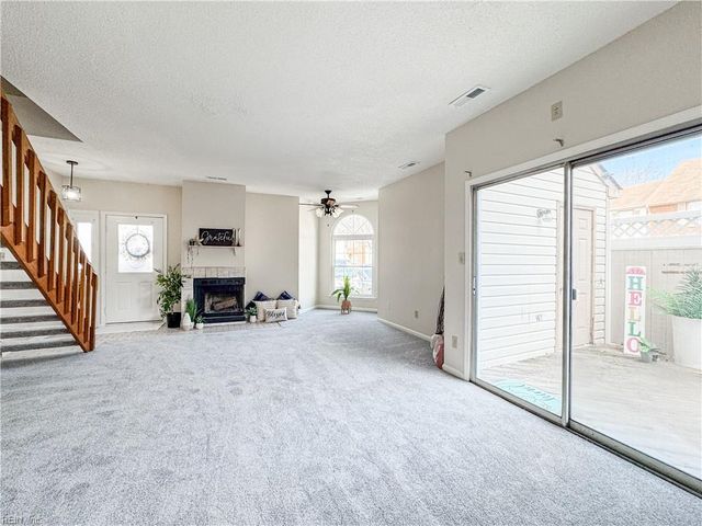 3659 Essex Pond QUAY, Virginia Beach, VA 23462