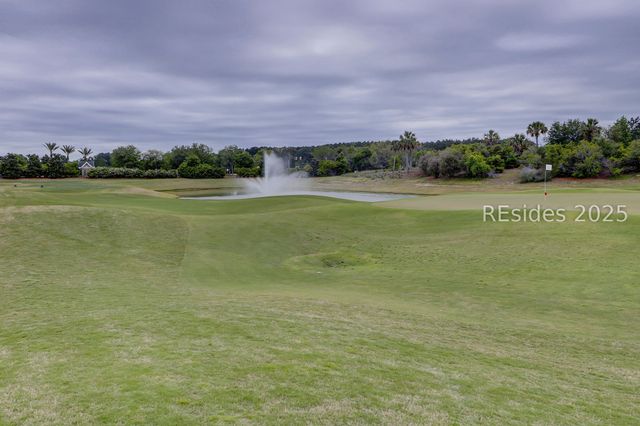 34 Pineapple Dr, Bluffton, SC 29909