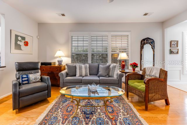 34 Pineapple Dr, Bluffton, SC 29909