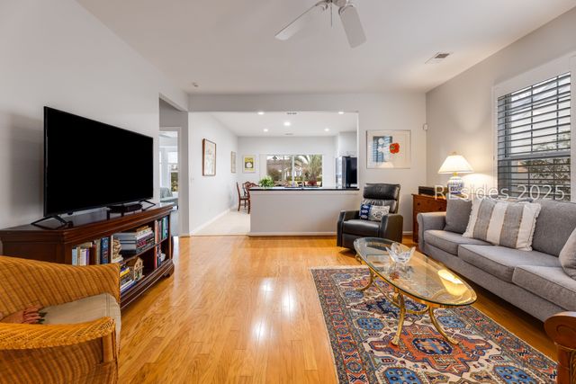 34 Pineapple Dr, Bluffton, SC 29909