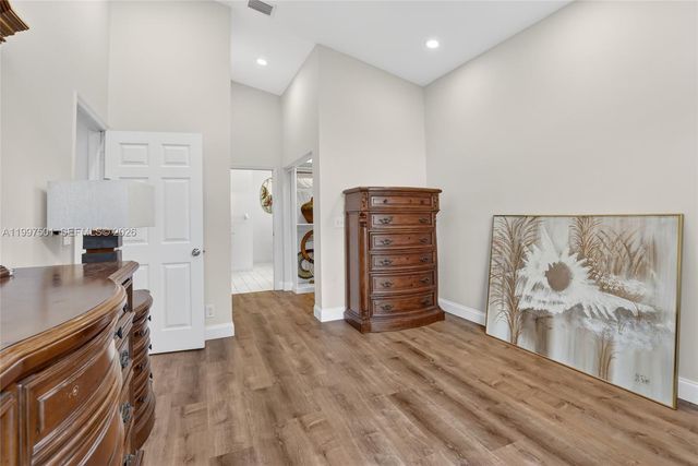 16307 NW 17th Ct, Pembroke Pines, FL 33028