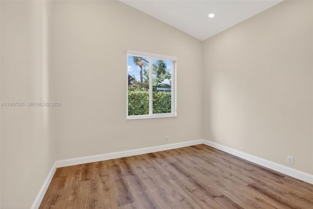 16307 NW 17th Ct, Pembroke Pines, FL 33028