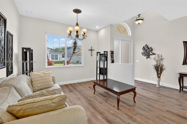 16307 NW 17th Ct, Pembroke Pines, FL 33028