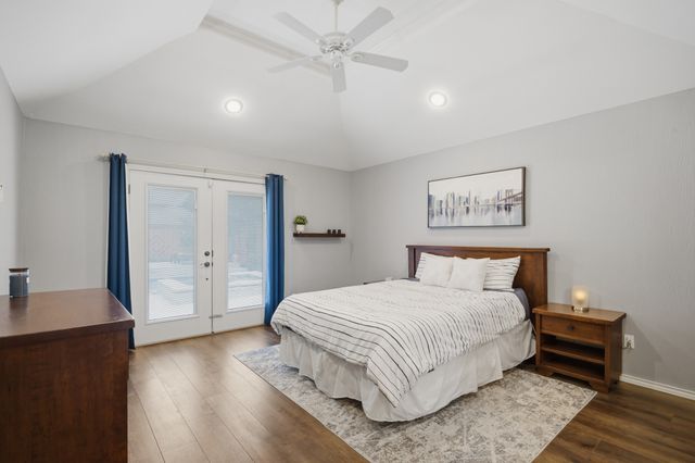 1901 Shadow Trail, Plano, TX 75075
