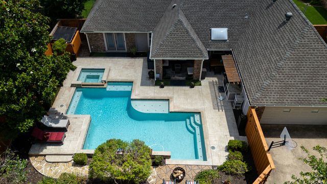 1901 Shadow Trail, Plano, TX 75075