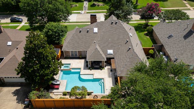 1901 Shadow Trail, Plano, TX 75075