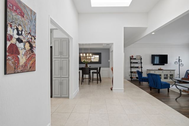 1901 Shadow Trail, Plano, TX 75075