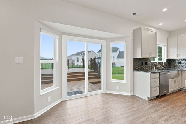 9802 Violet Circle, Indianapolis, IN 46239