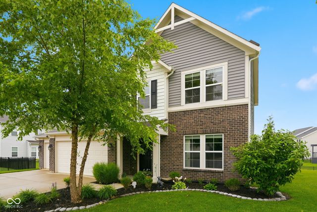 9802 Violet Circle, Indianapolis, IN 46239