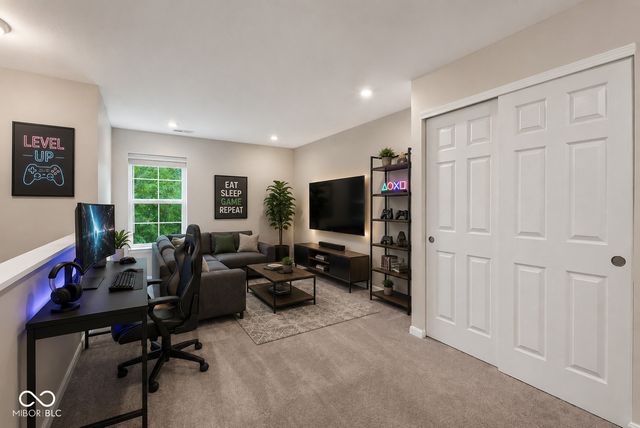 9802 Violet Circle, Indianapolis, IN 46239
