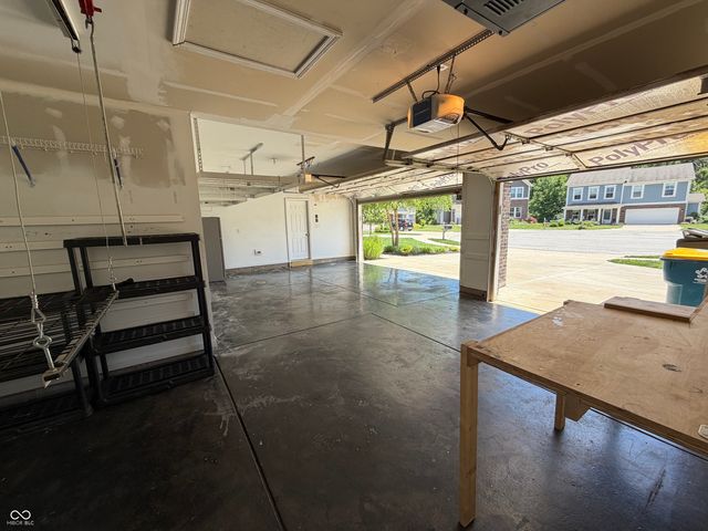 9802 Violet Circle, Indianapolis, IN 46239