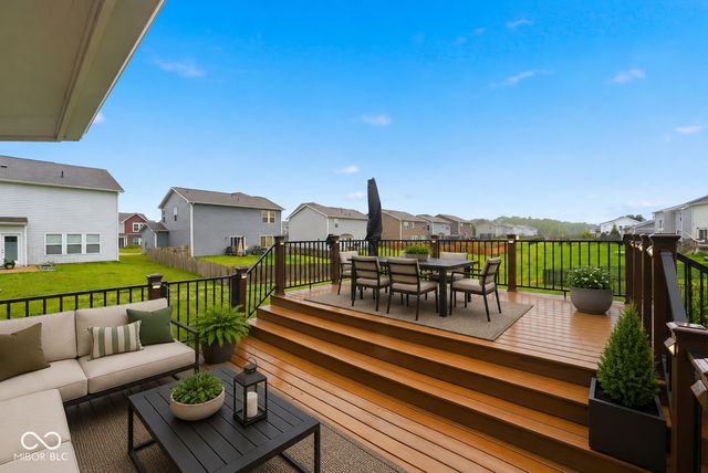 9802 Violet Circle, Indianapolis, IN 46239