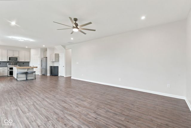 9802 Violet Circle, Indianapolis, IN 46239