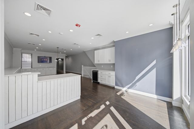 188-190 Sumner St, Boston, MA 02128