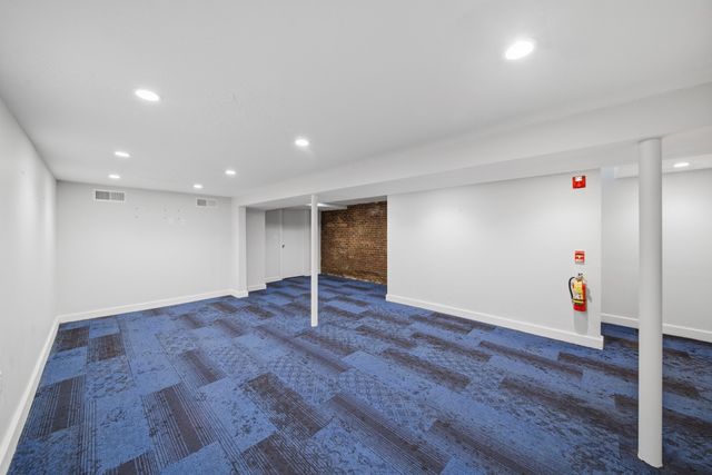 188-190 Sumner St, Boston, MA 02128