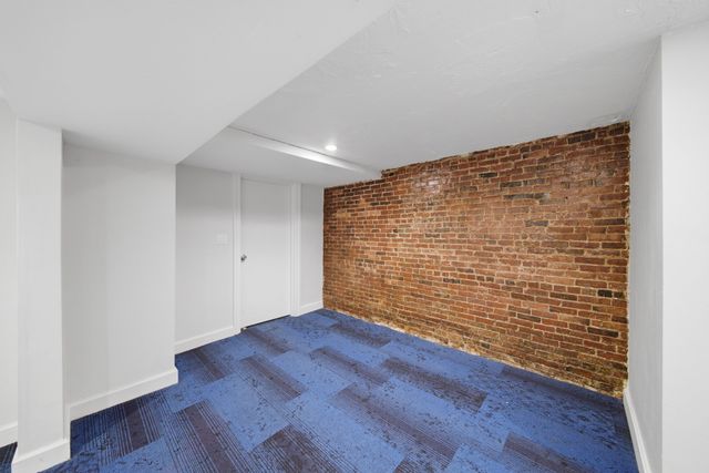 188-190 Sumner St, Boston, MA 02128