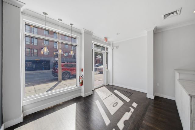 188-190 Sumner St, Boston, MA 02128