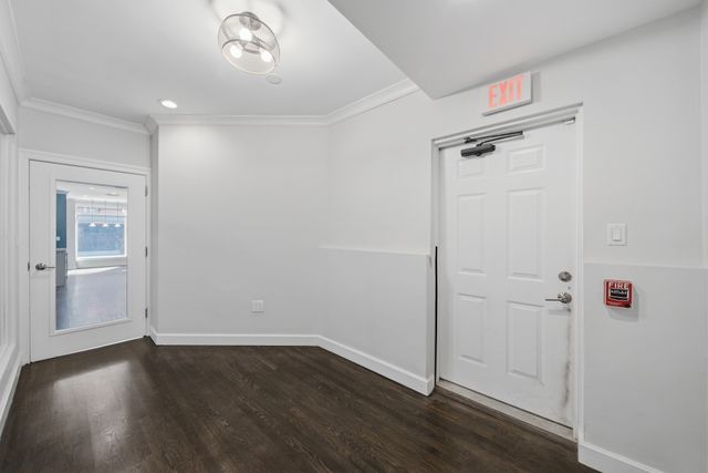 188-190 Sumner St, Boston, MA 02128