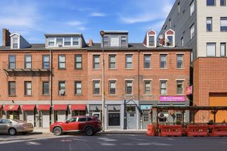 188-190 Sumner St, Boston, MA 02128