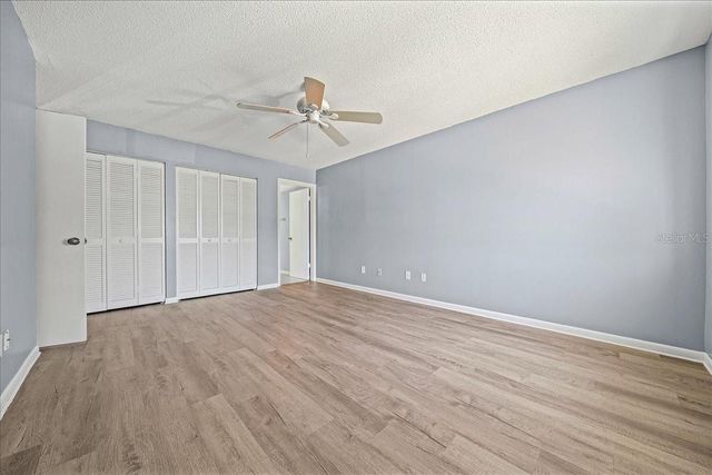 556 FAIRWAYS CIRCLE B, Ocala, FL 34472