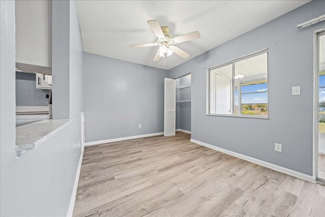 556 FAIRWAYS CIRCLE B, Ocala, FL 34472