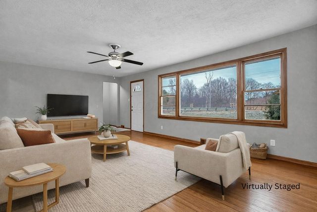 1284 Deeds Road, Granville, OH 43023