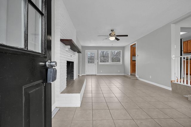 1284 Deeds Road, Granville, OH 43023