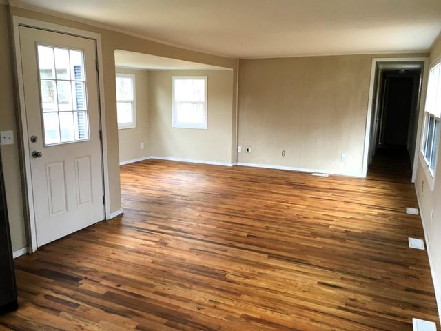 1284 Deeds Road, Granville, OH 43023