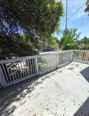 5115 N Figueroa, Los Angeles, CA 90042