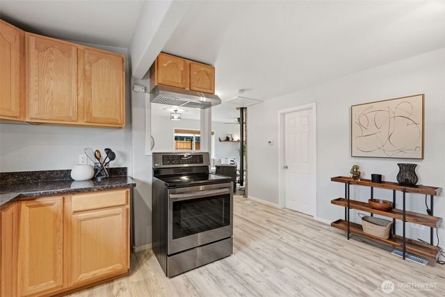 20229 148th Avenue SE, Kent, WA 98042