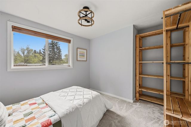 20229 148th Avenue SE, Kent, WA 98042