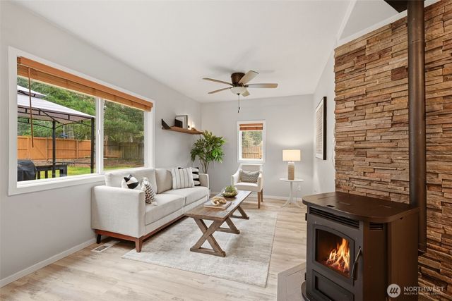 20229 148th Avenue SE, Kent, WA 98042