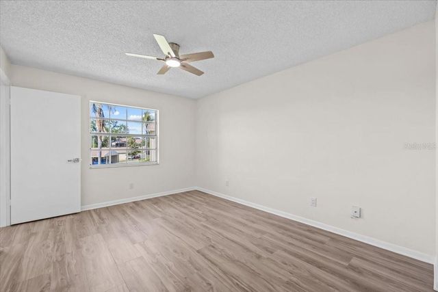 1390 OAK HILL DRIVE 202, Dunedin, FL 34698