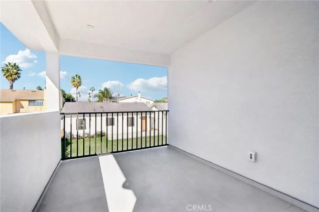 14931 Vose Street, Van Nuys, CA 91405