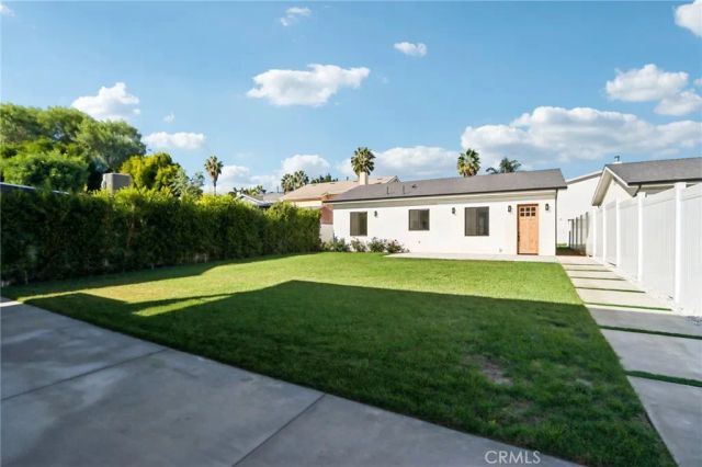 14931 Vose Street, Van Nuys, CA 91405