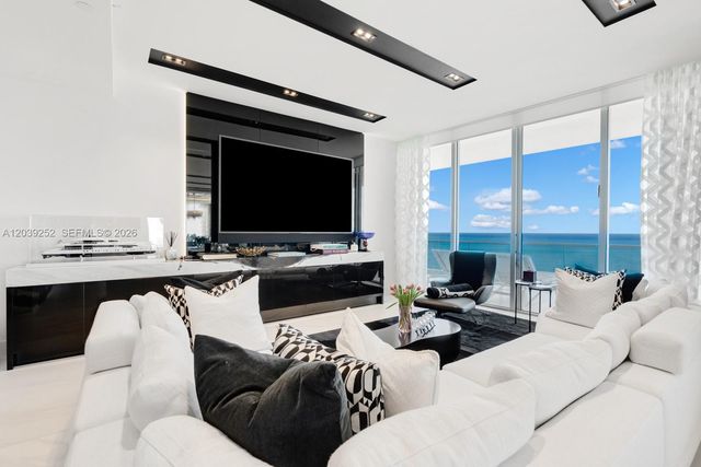 18501 Collins Ave 2304, Sunny Isles Beach, FL 33160