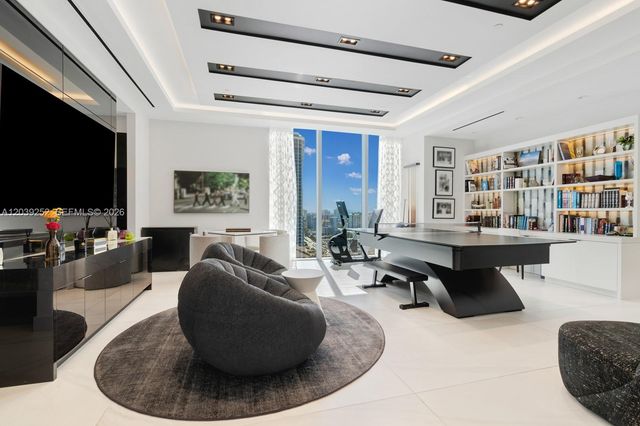 18501 Collins Ave 2304, Sunny Isles Beach, FL 33160
