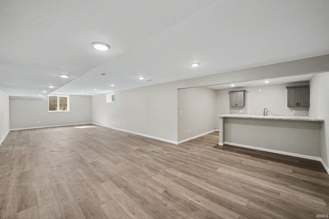 21787 County Road 26, Goshen, IN 46528
