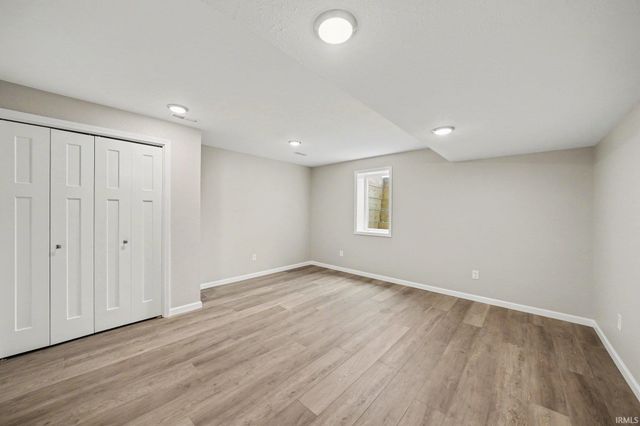 21787 County Road 26, Goshen, IN 46528