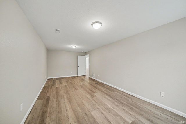 21787 County Road 26, Goshen, IN 46528